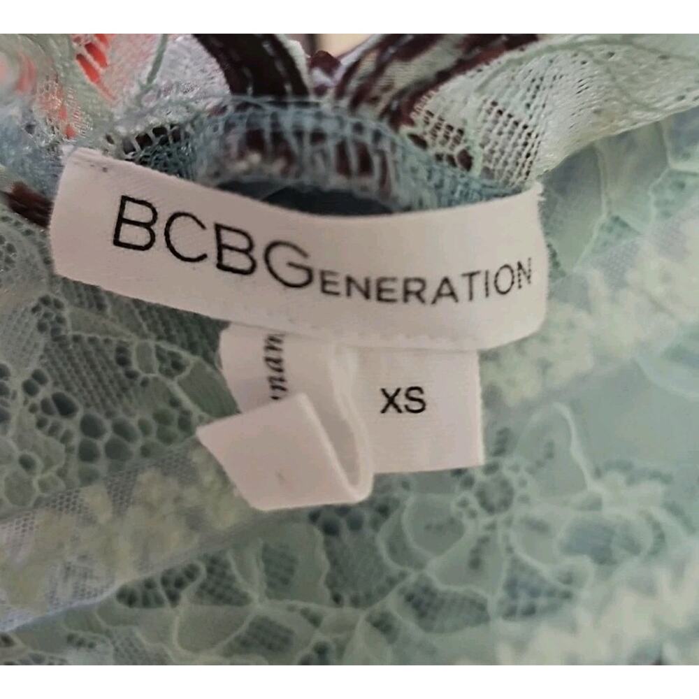 BCBGeneration Dress, Size XS | Trapeze, Lined, Floral Green Purple w Lace - Picture 5 of 7